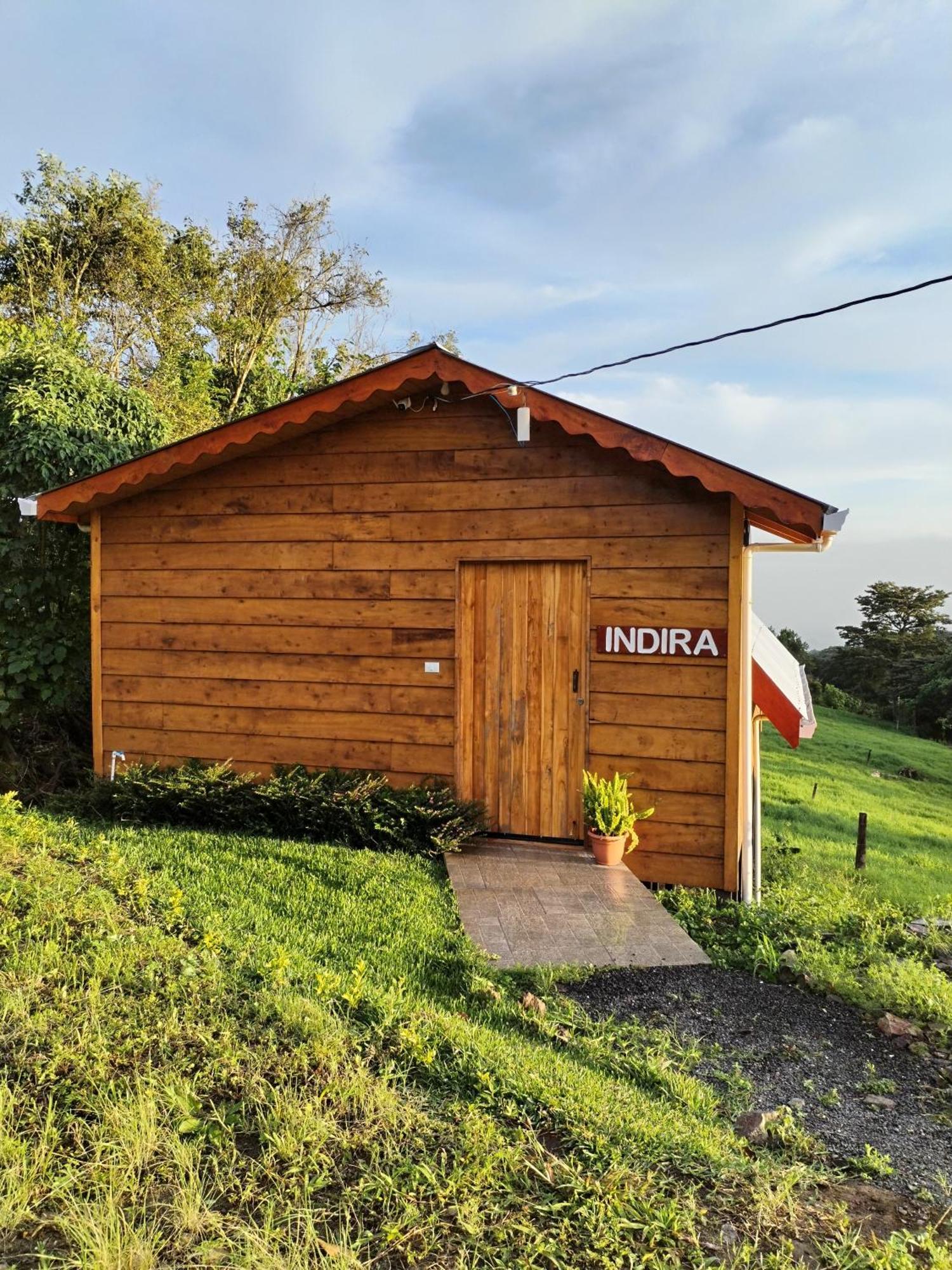 Cabana Indira Monteverde ภายนอก รูปภาพ